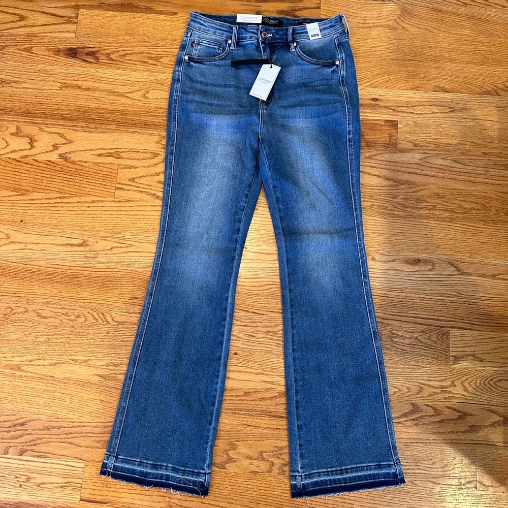 NWT Judy Blue Tummy Control Slim Bootcut Jean